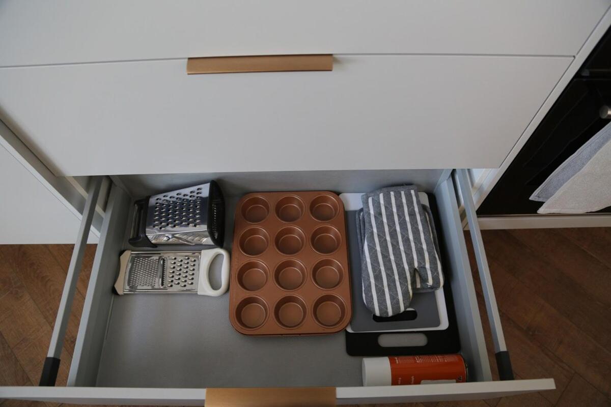 Luxury Penthouse In Cbd 4 Bed - 4 Bath Apartment