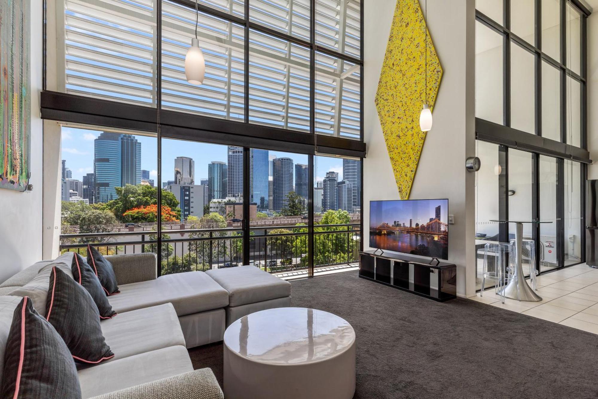 The Docks On Goodwin Aparthotel Brisbane