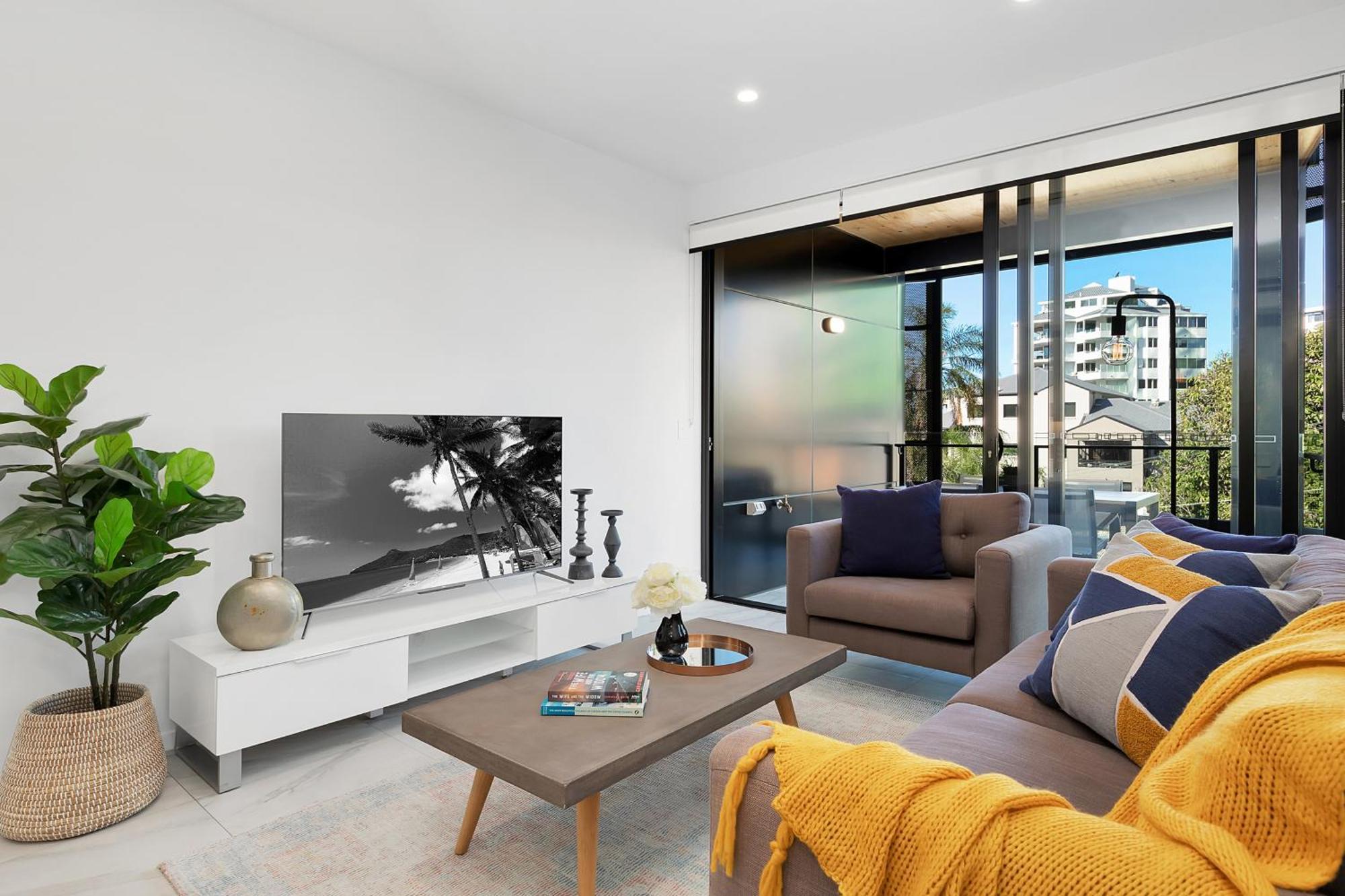 The Monterey By Urban Rest Apartment