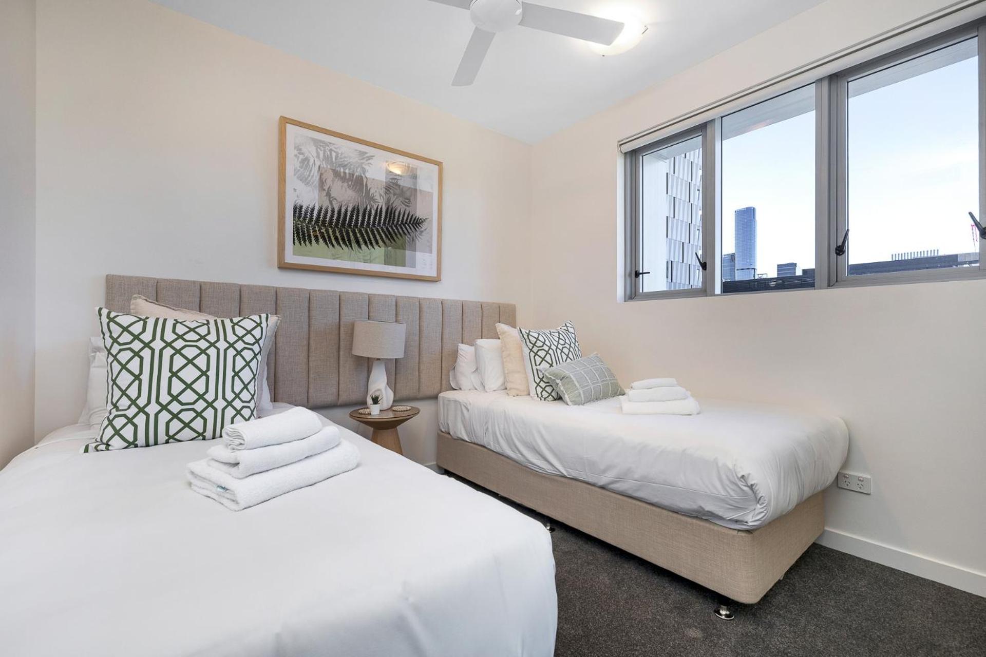 Apartment Stylish In Share Save Brisbane