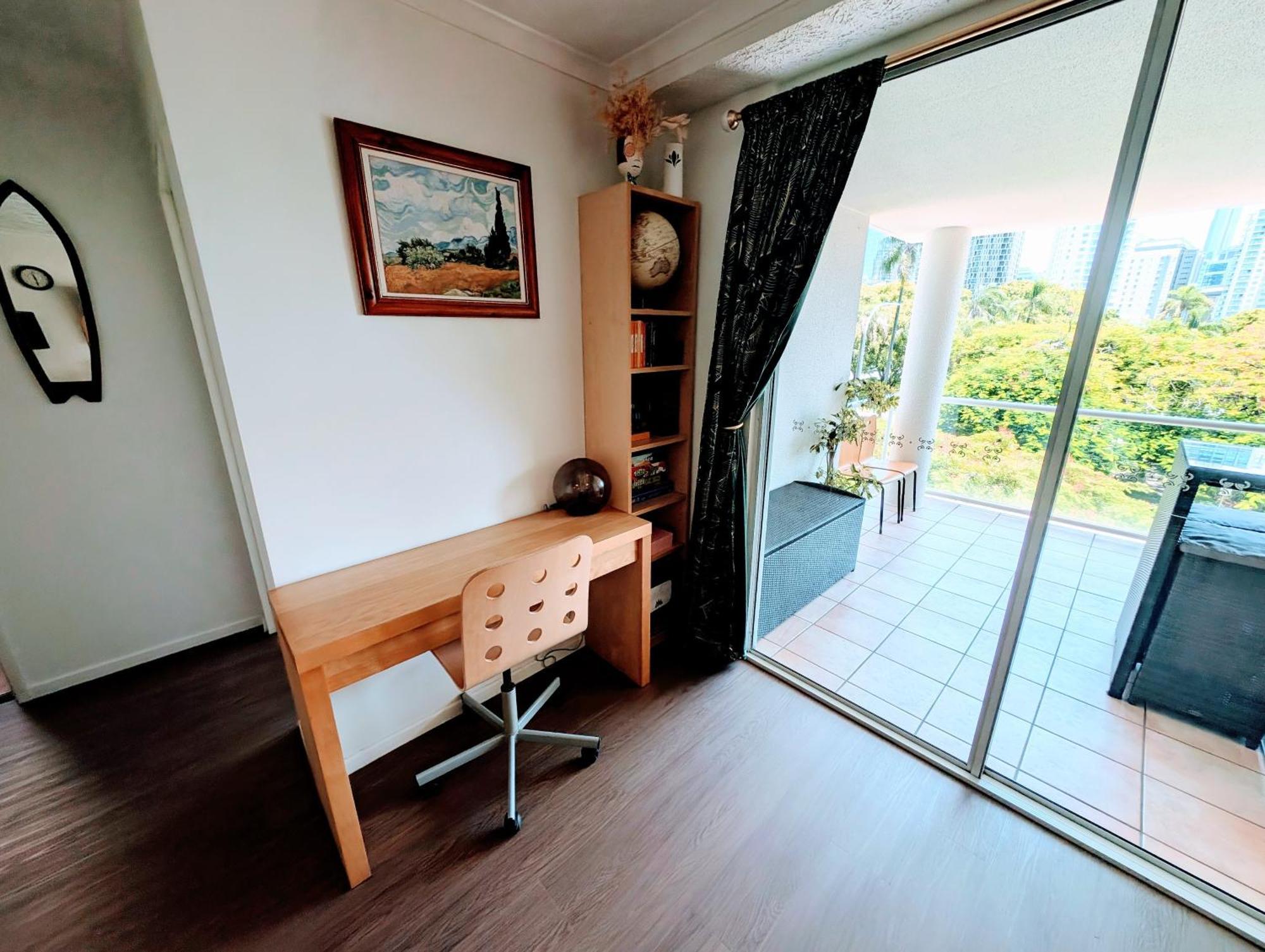 Apartment City/valley *