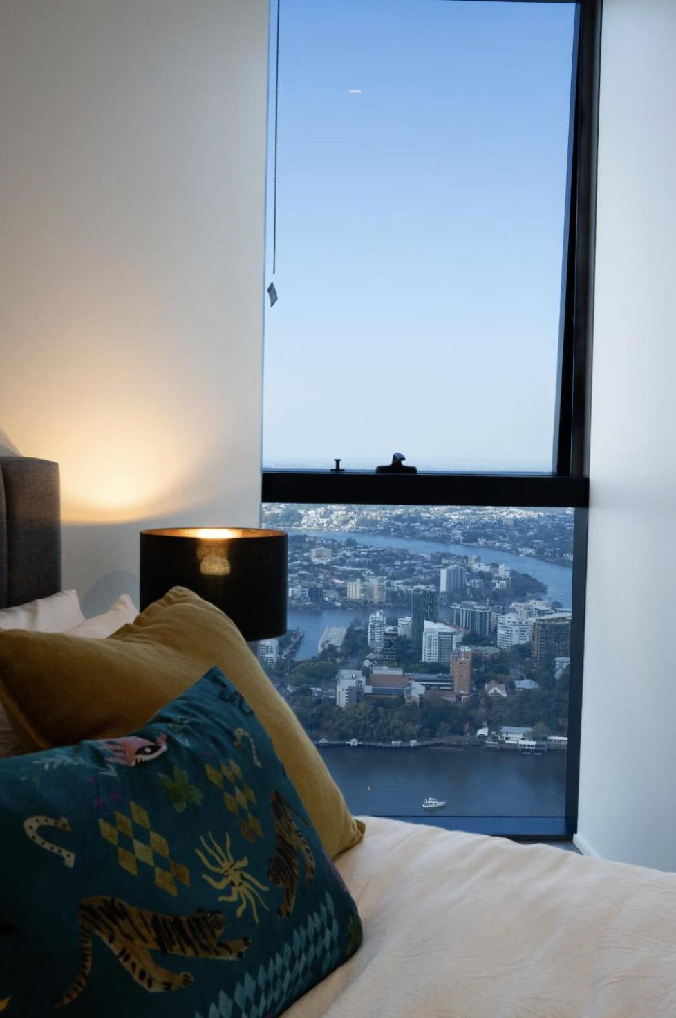 2bed Luxe Queens Wharf - Carpark And View Apartment *