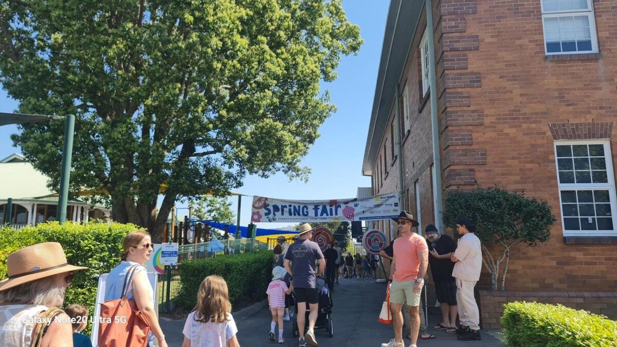 Unit New Farm, Walk To Cafes And River *