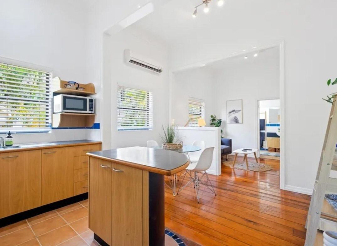 Unit New Farm, Walk To Cafes And River Apartment