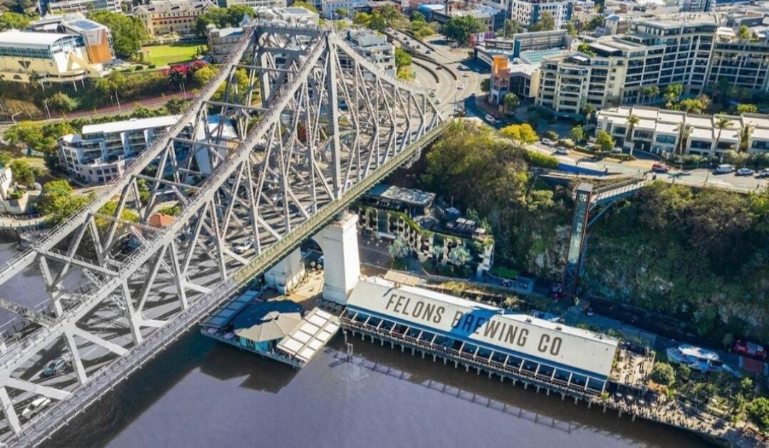 Unit New Farm, Walk To Cafes And River Apartment