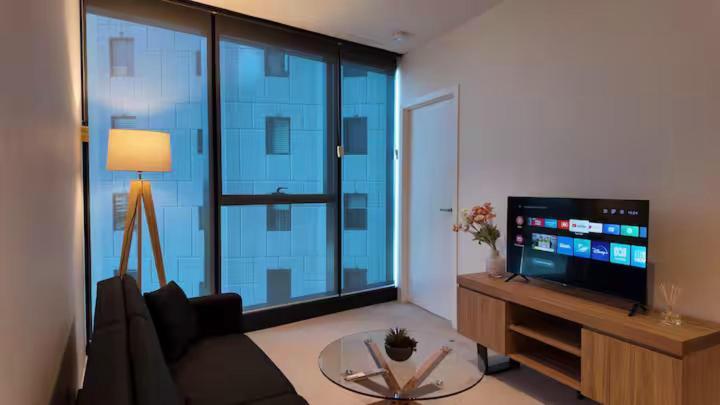 Lux Living In Heart Of