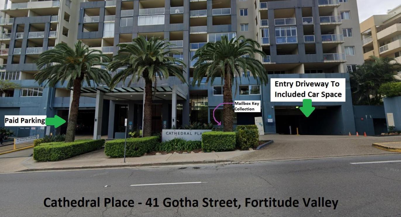 City/valley Apartment *