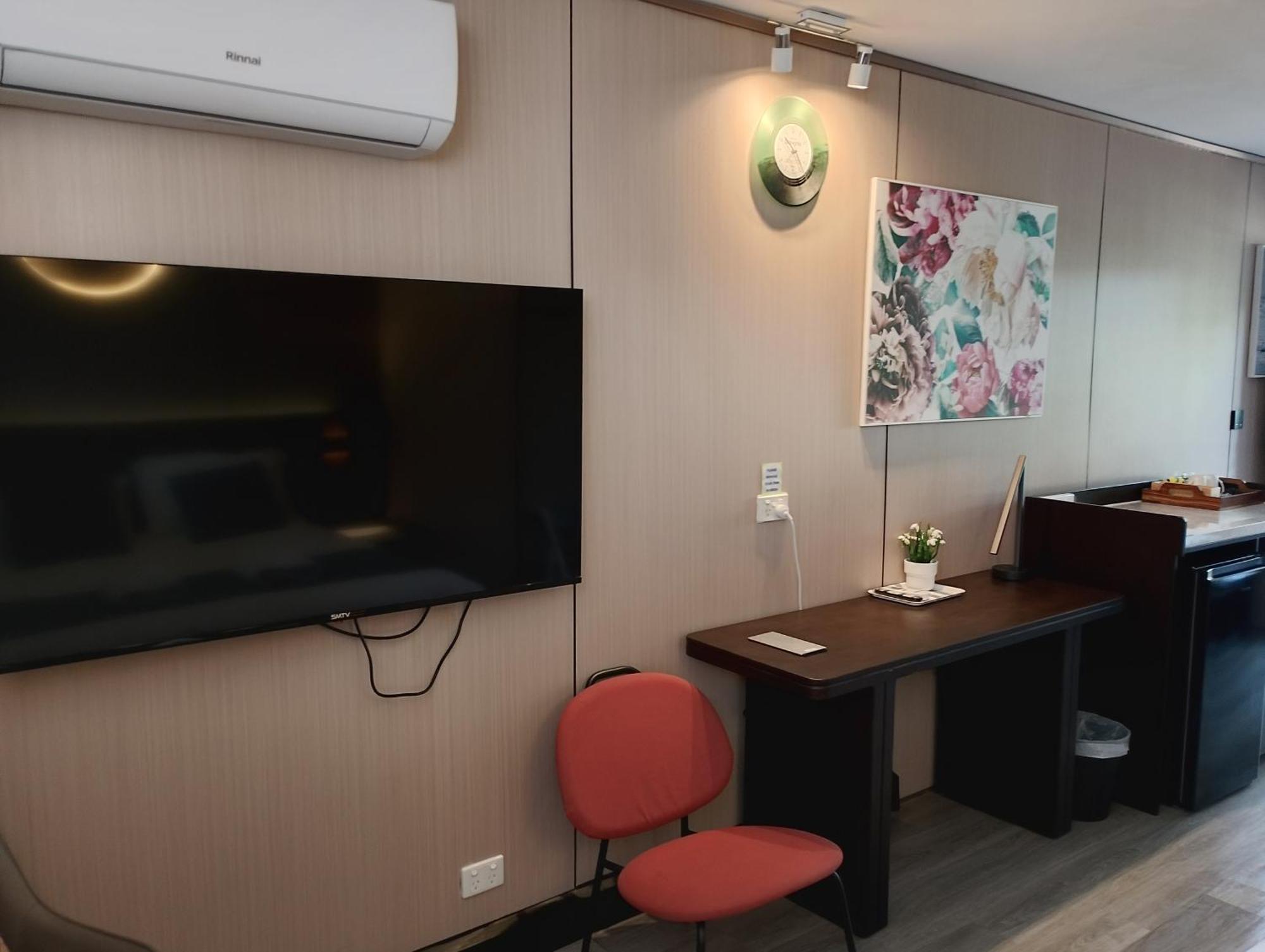 Airway Motel 4*