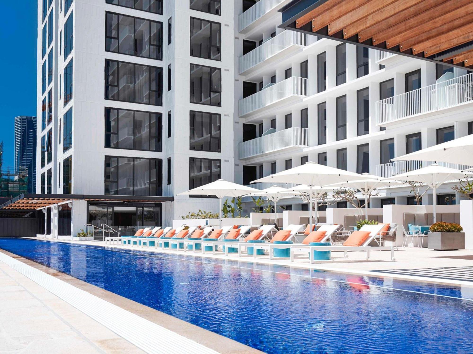 The Johnson - Art Series