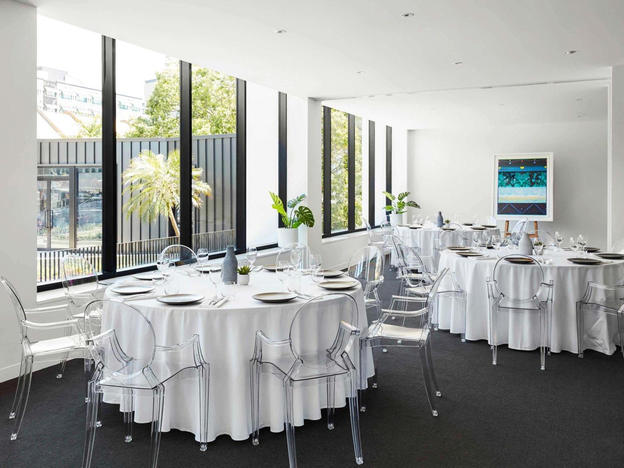 The Johnson - Art Series 4*