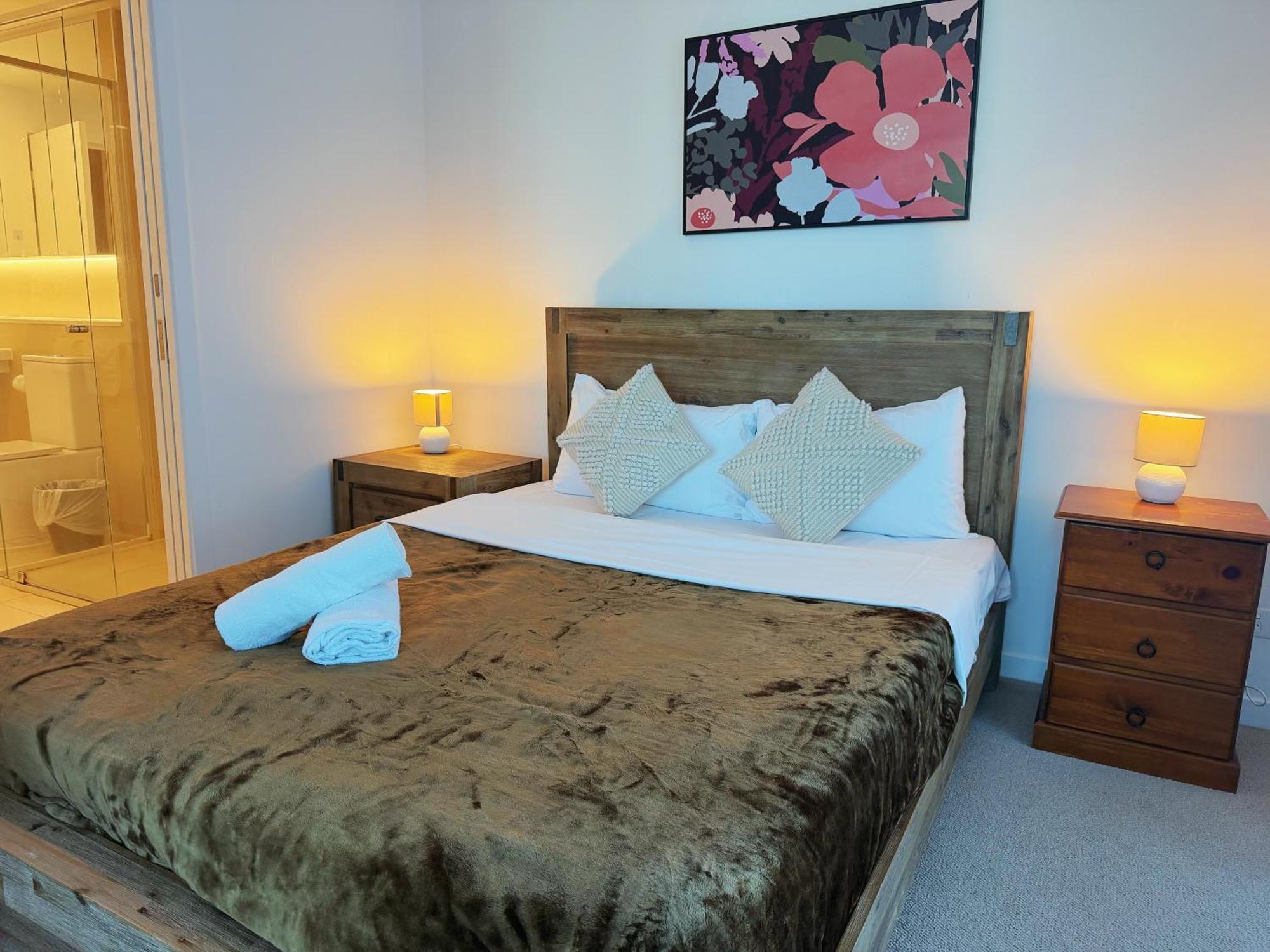 Location! Cbd 2b1b W/parking, Shared Pool,gym Brisbane