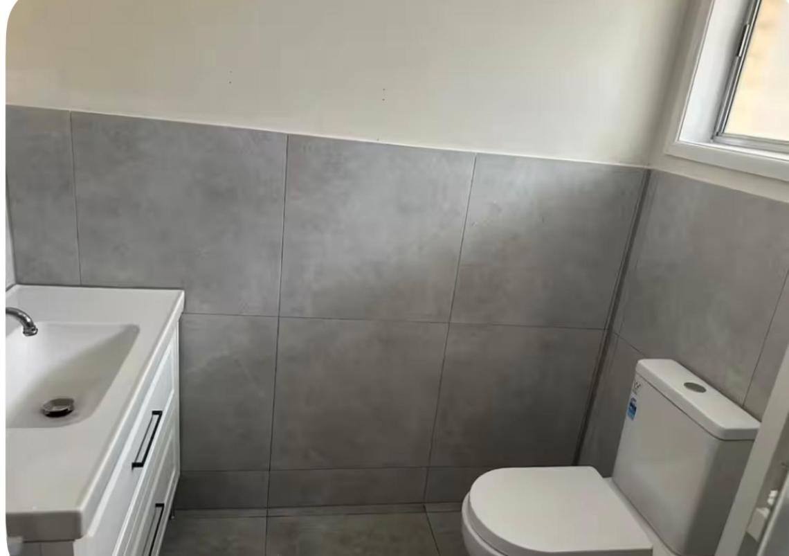 Homestay Granadilla St 走路10分钟到商场公交站单人房g1 *