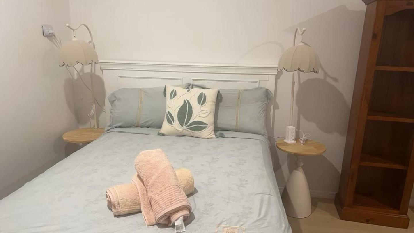 Granadilla St 超大独立附属公寓g4 Brisbane