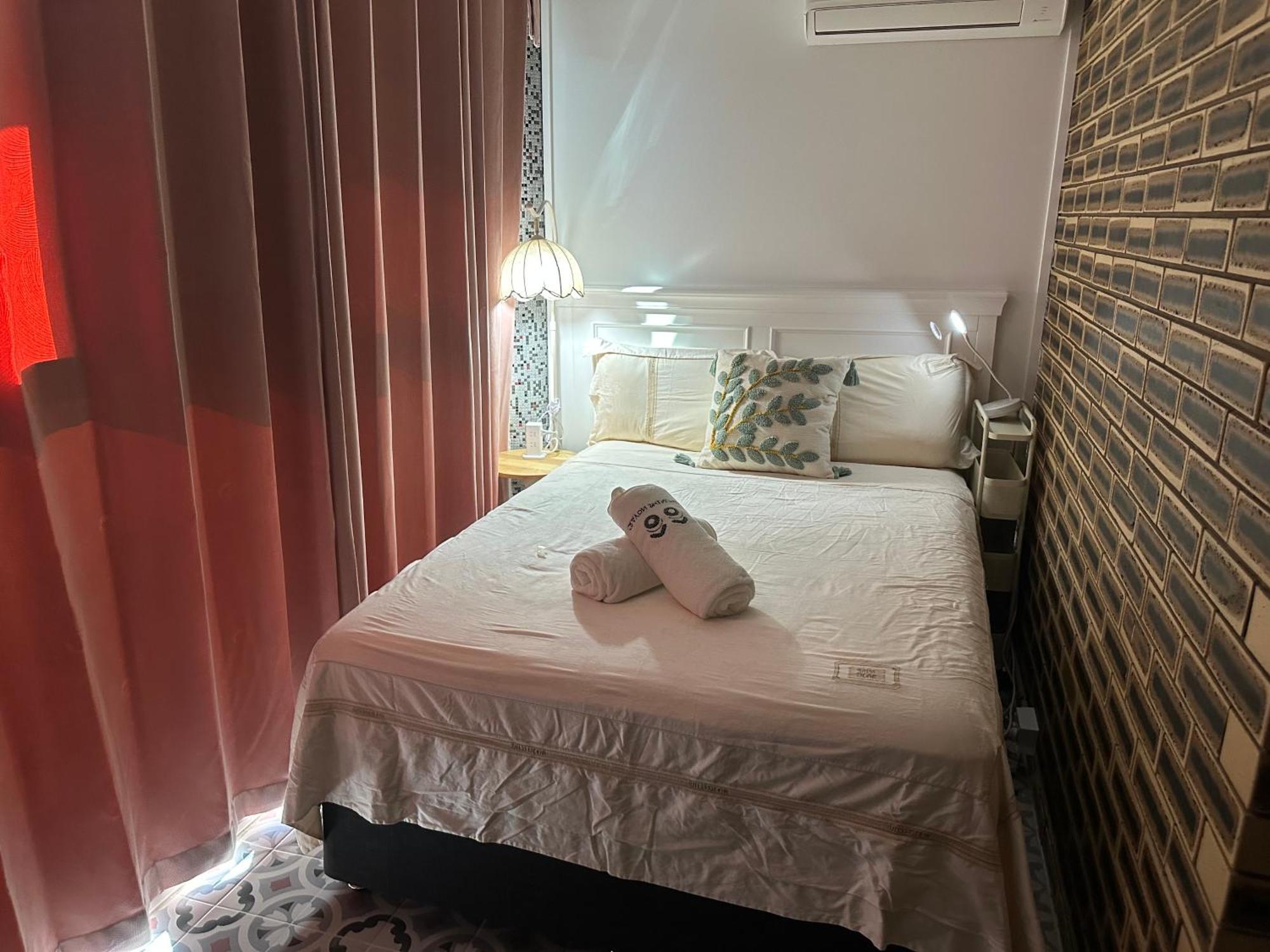 Mains Rd 超大4人带厨房卫浴办公 M1 Homestay Brisbane