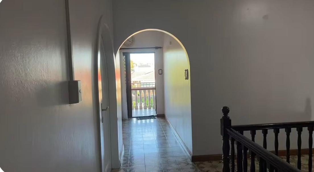 Mains Rd 超大4人带厨房卫浴办公 M1 Brisbane