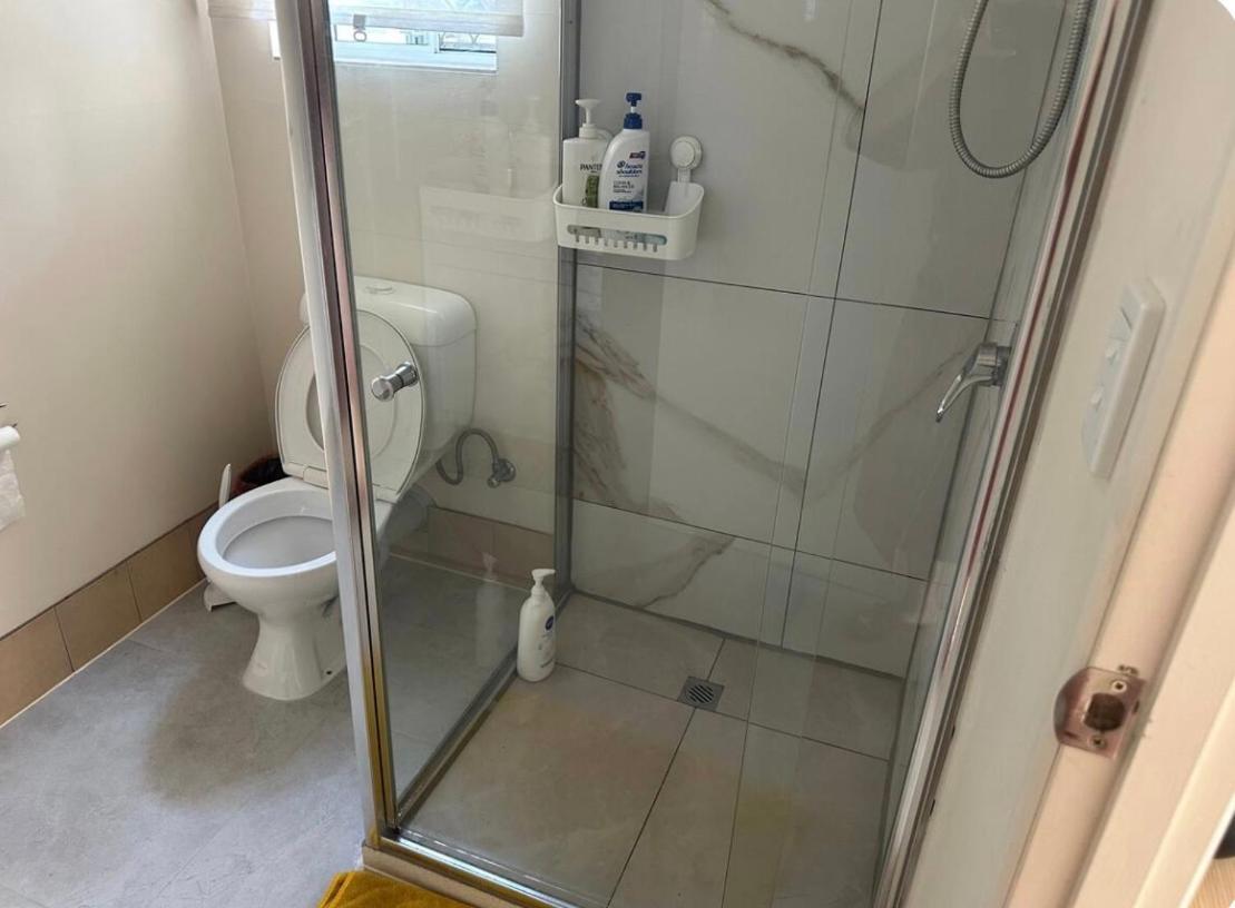 Granadilla St 超大独立附属公寓g4 Homestay *