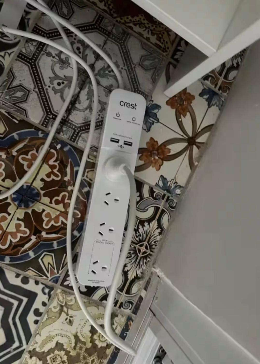 Mains Rd 超大4人带厨房卫浴办公 M1 Homestay