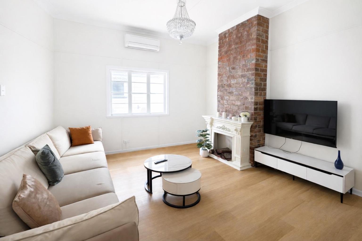 Entire 3bedroom House Close To Cbd Holiday home *