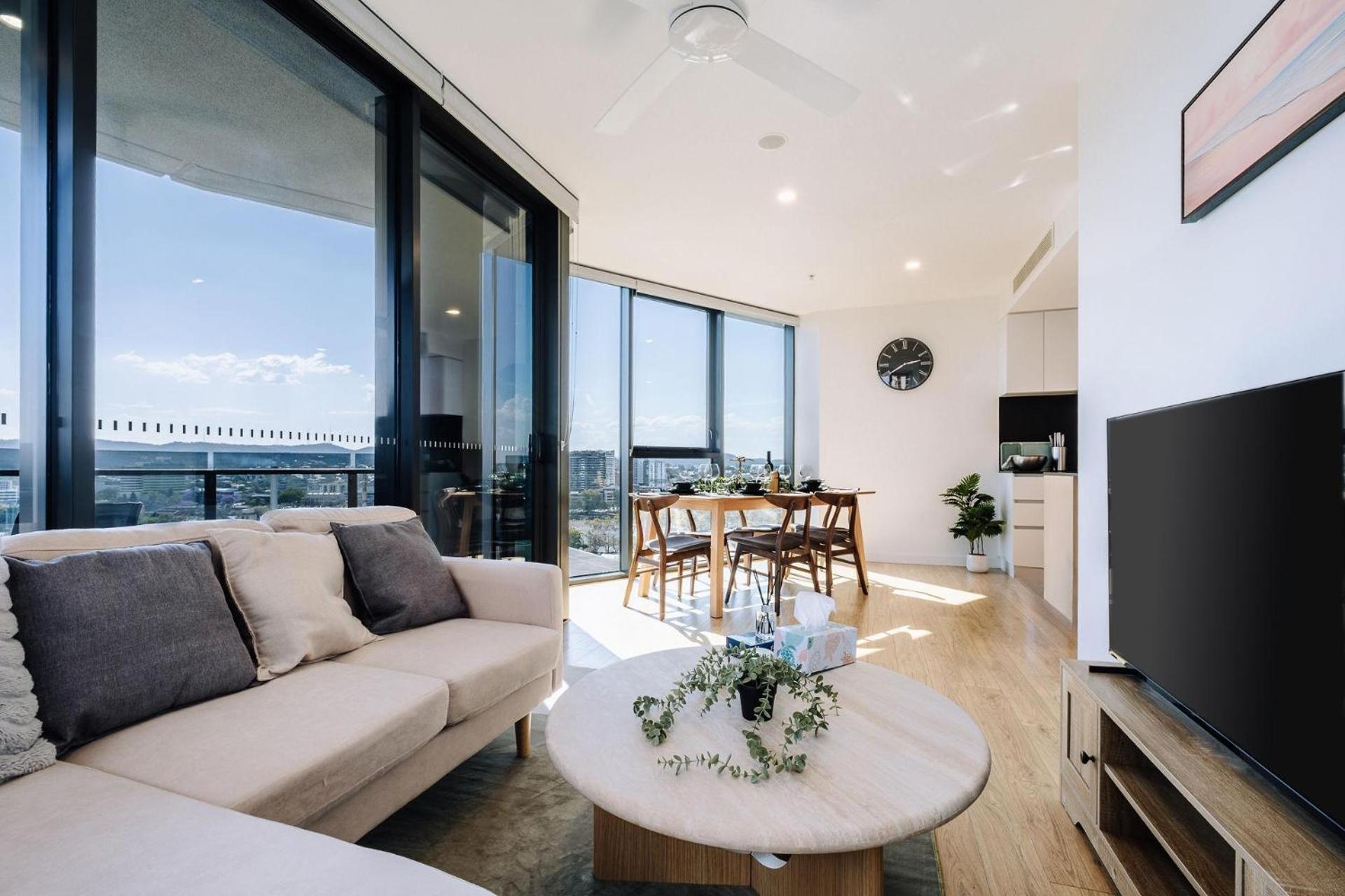 Apartment Skyline Serenity 2br With River & Views *