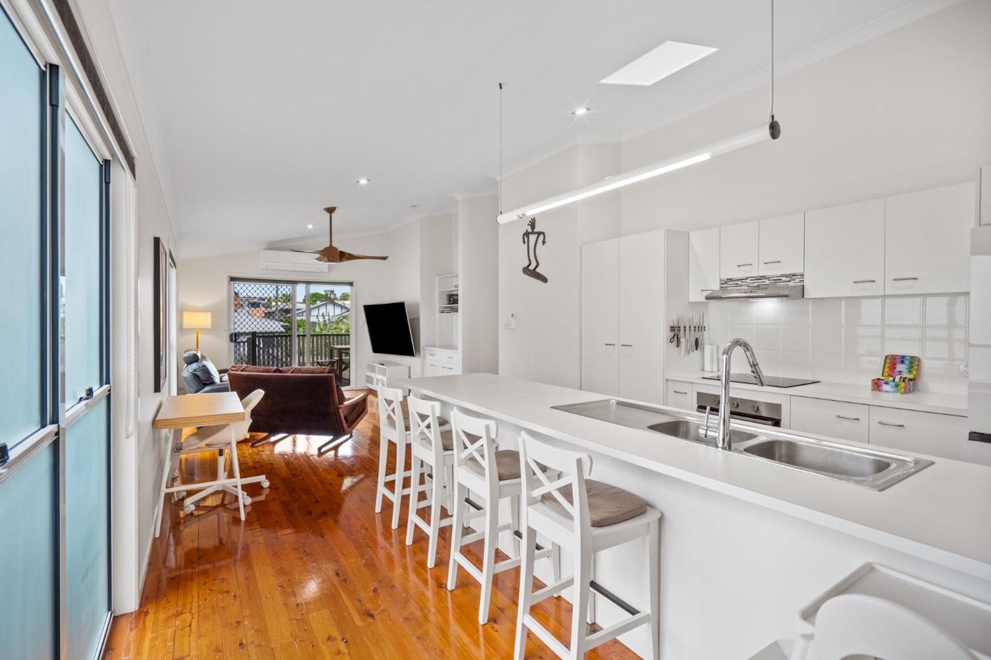Bright 3-bed In Leafy Annerley Brisbane