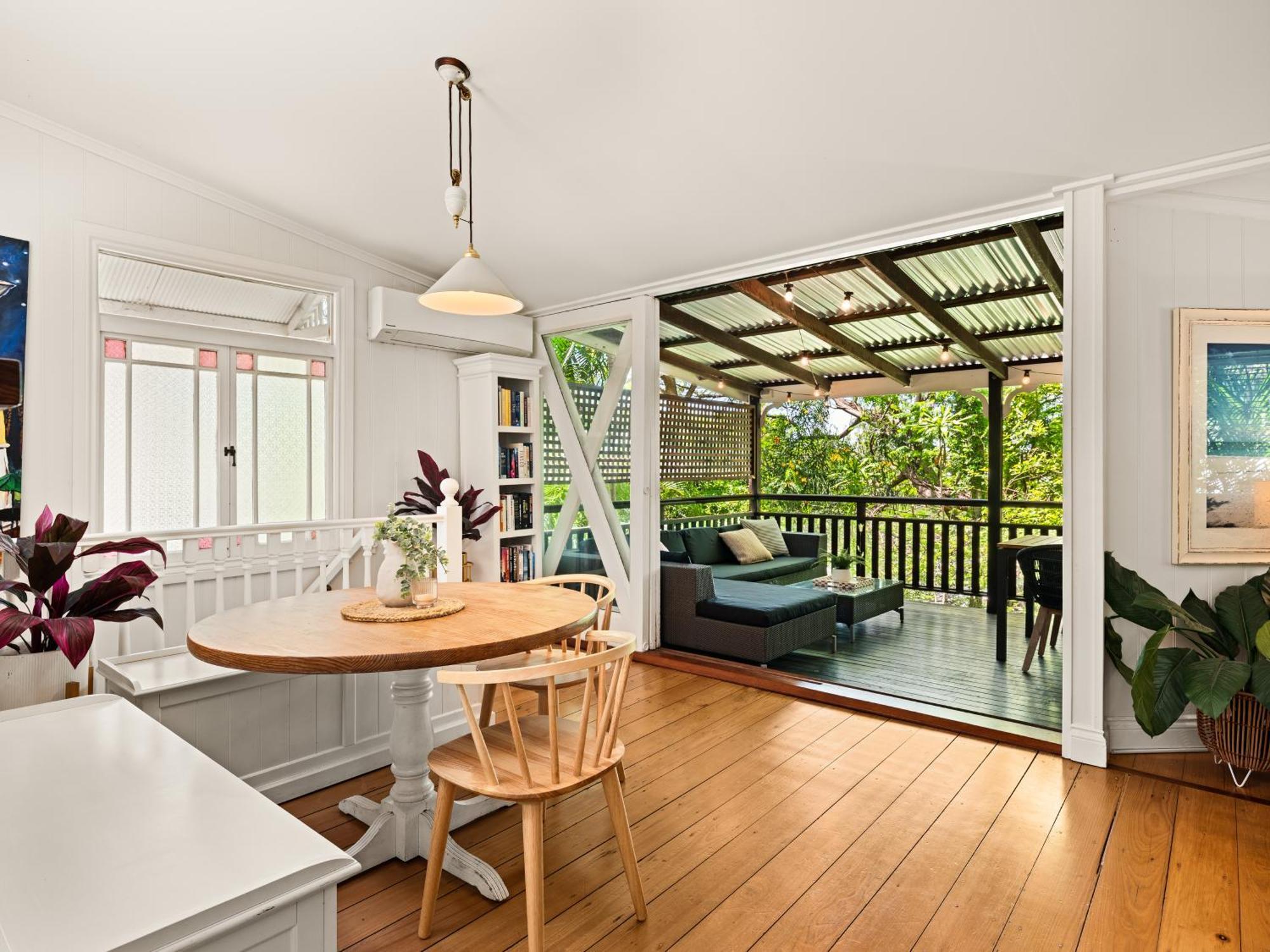 Holiday home 1920s Near Paddington And Cbd