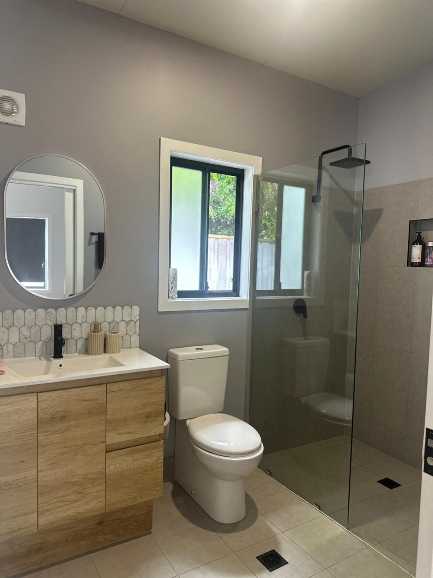 Cherrie & Court Yard Private Pet Friendly Free Parking Guest house 3*