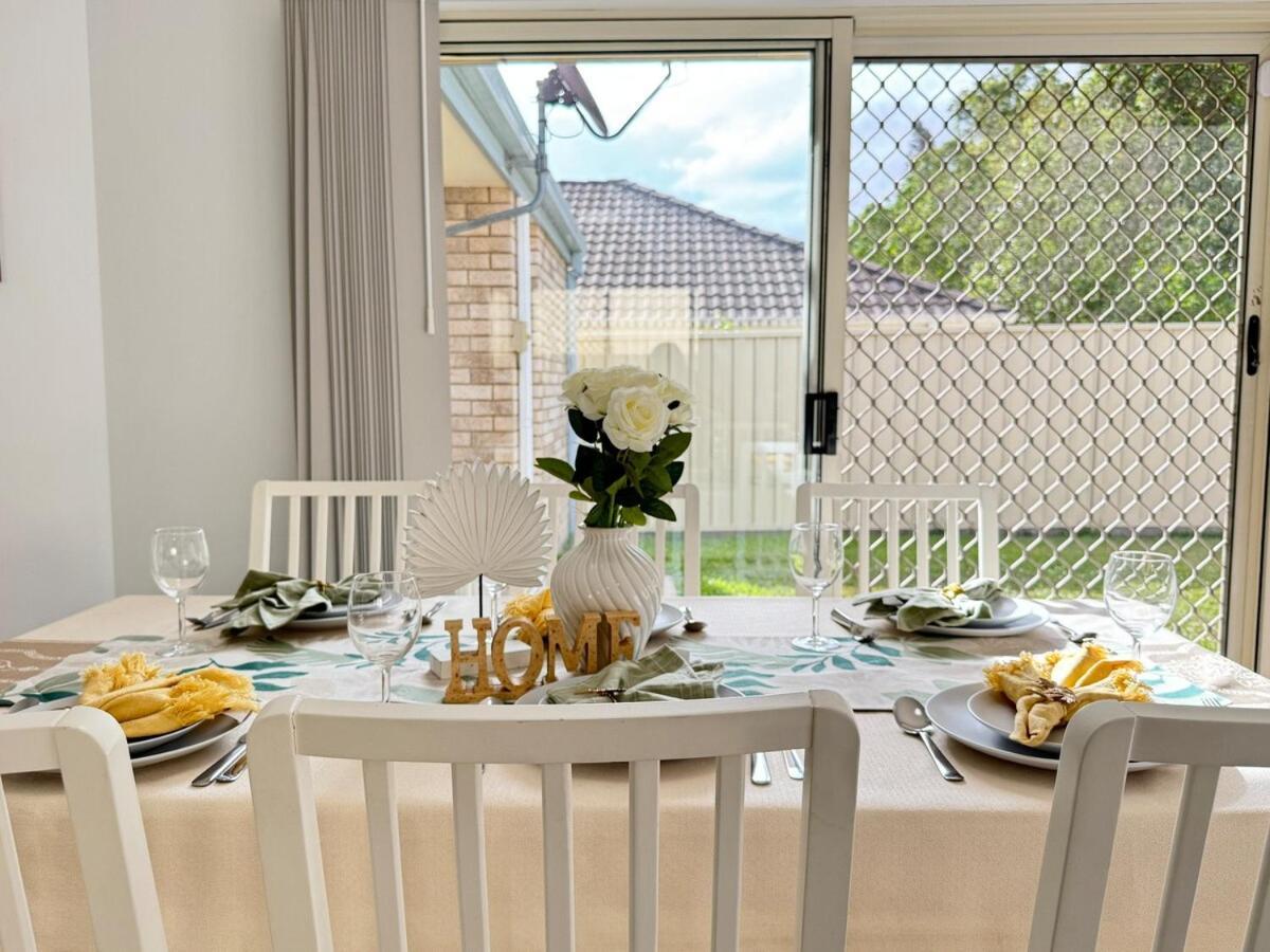 Holiday home Serene 4br Family Retreat - Near Shops & Highways