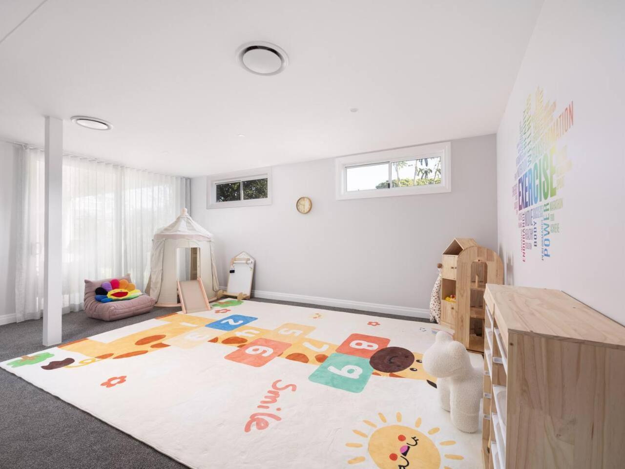 6mil Luxe Hilltop 6 Bedroom Heritage Mansion Brisbane