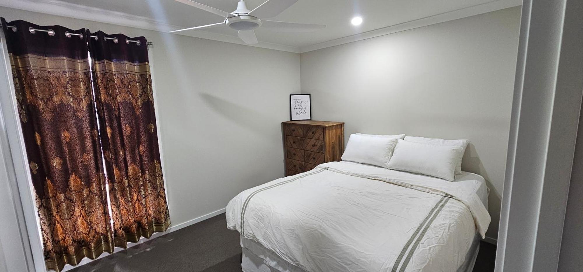 In Wynnum Holiday home