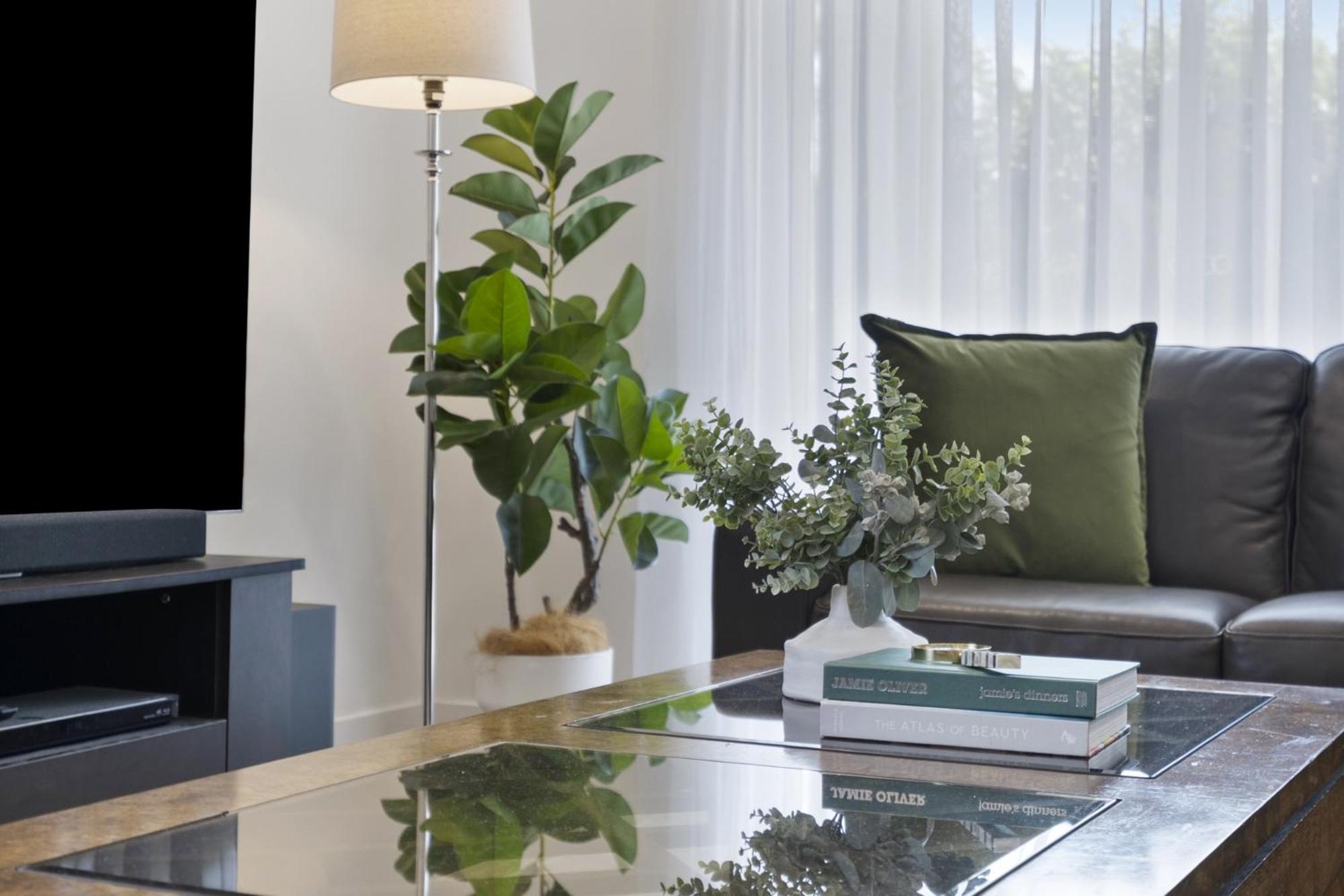 Family-friendly House With Courtyard Retreat Holiday home