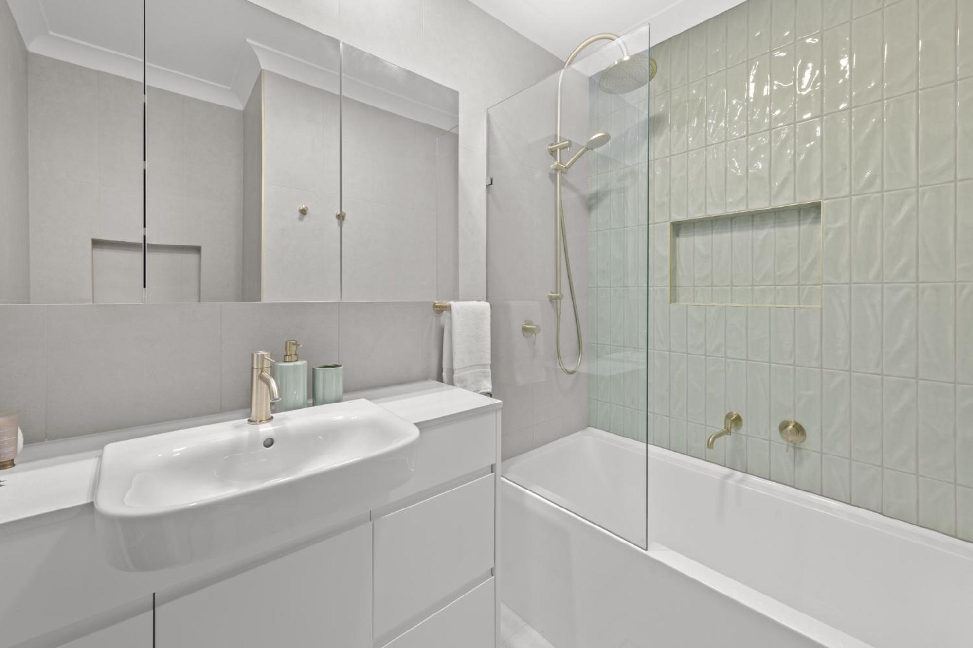 Holiday home Stylish Townhouse In Ascot With Modern Interiors Brisbane