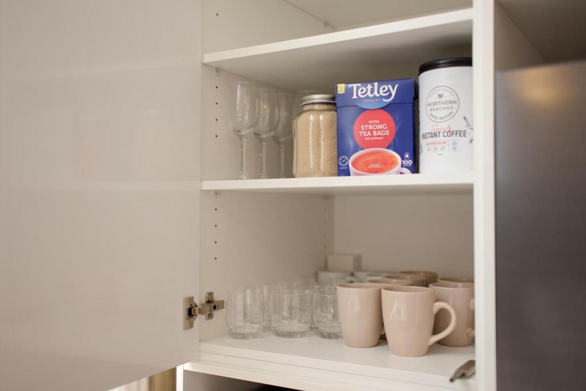 1em Abnb-style 5br, 2 Parking-patio, 5 Mins To Westfield * Brisbane