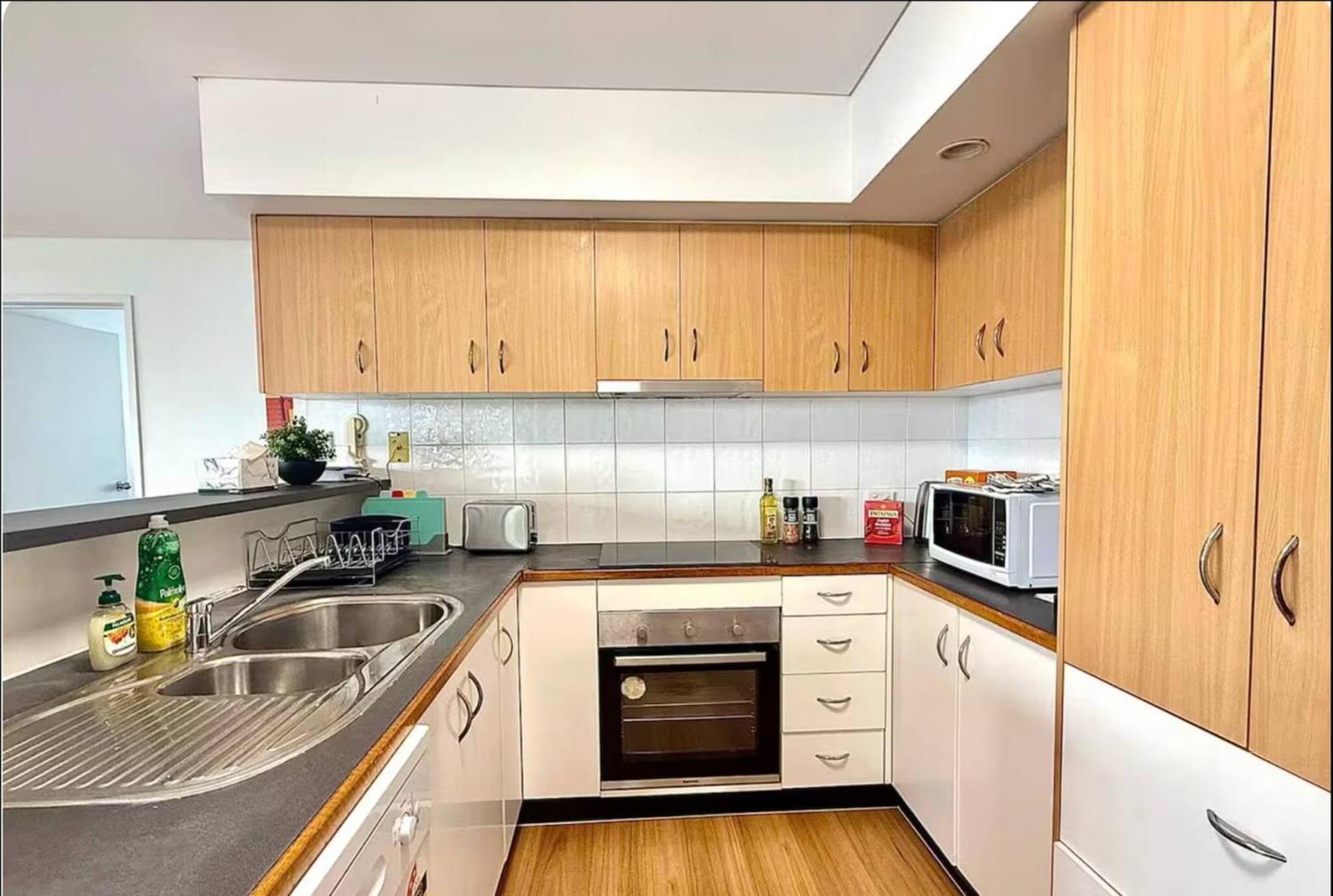 Holiday home 3br, 2 Baths - Stylish In Kangaroo Point