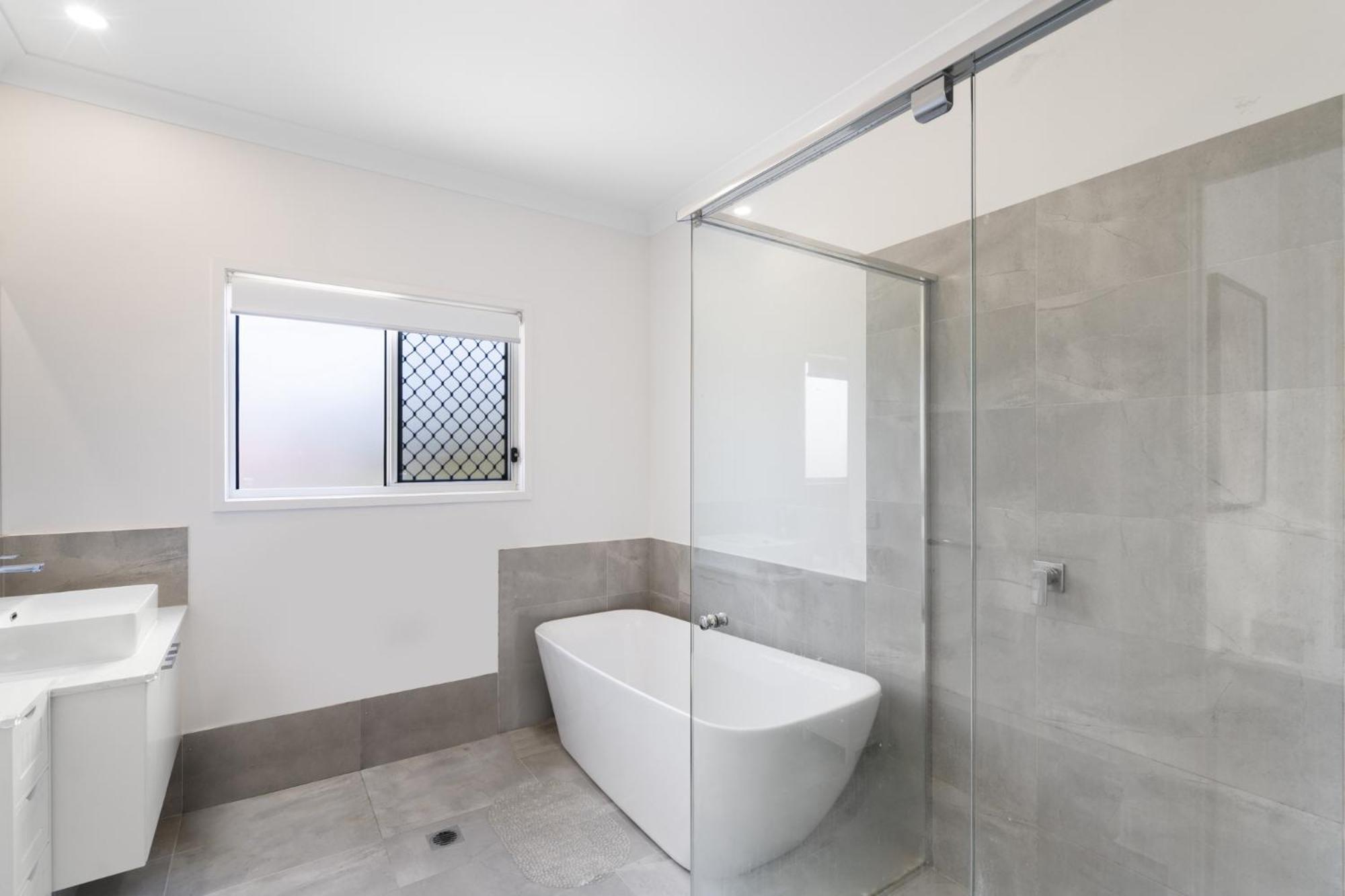 Holiday home Family-friendly House With Courtyard Retreat