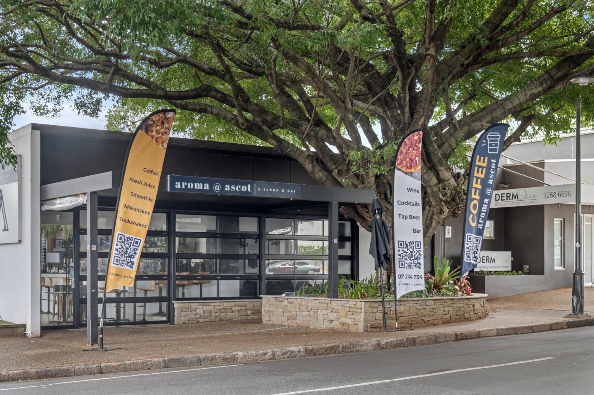 Holiday home Stylish Townhouse In Ascot With Modern Interiors