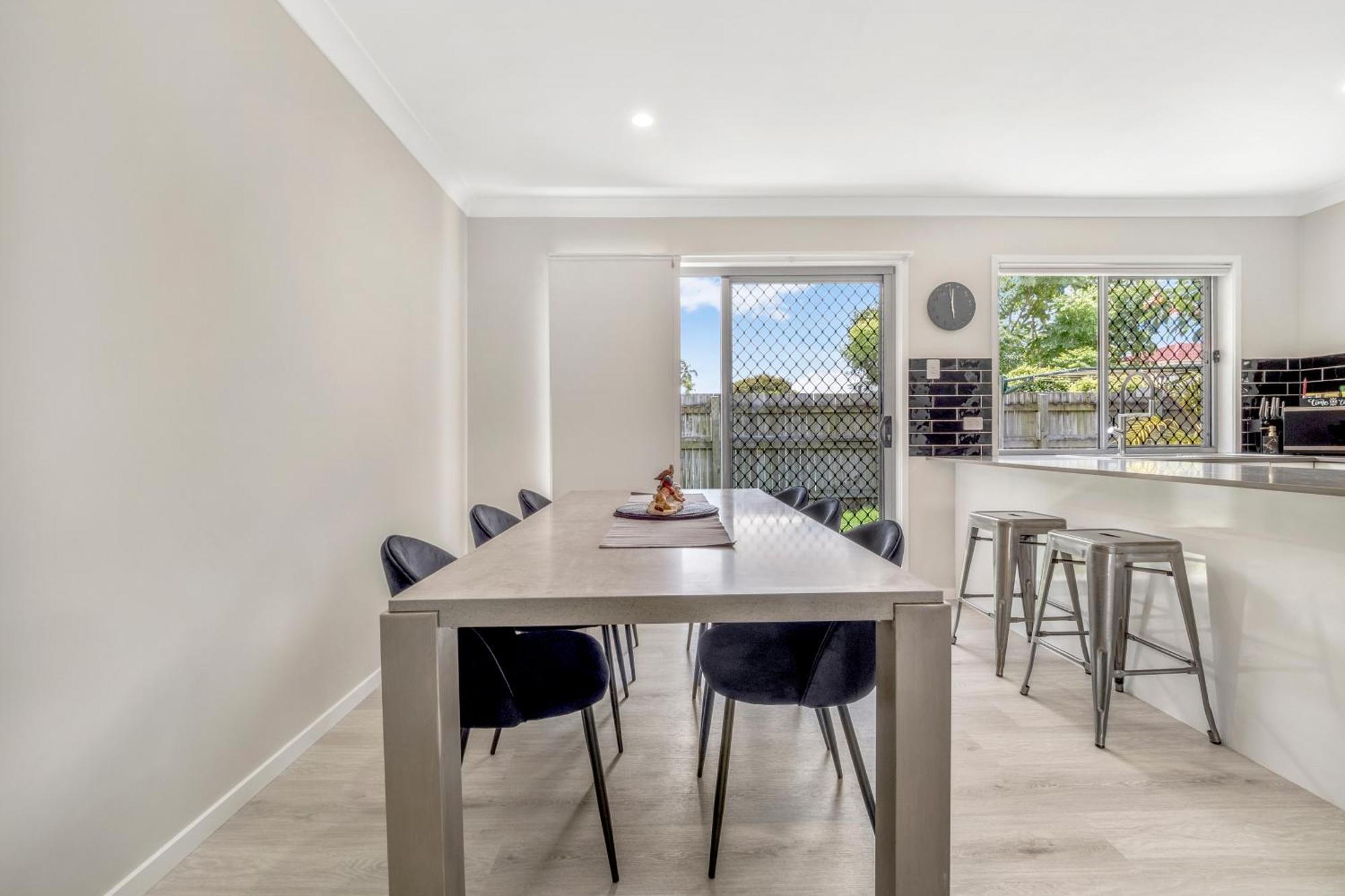 3 Bedroom Fully Renovated Away From