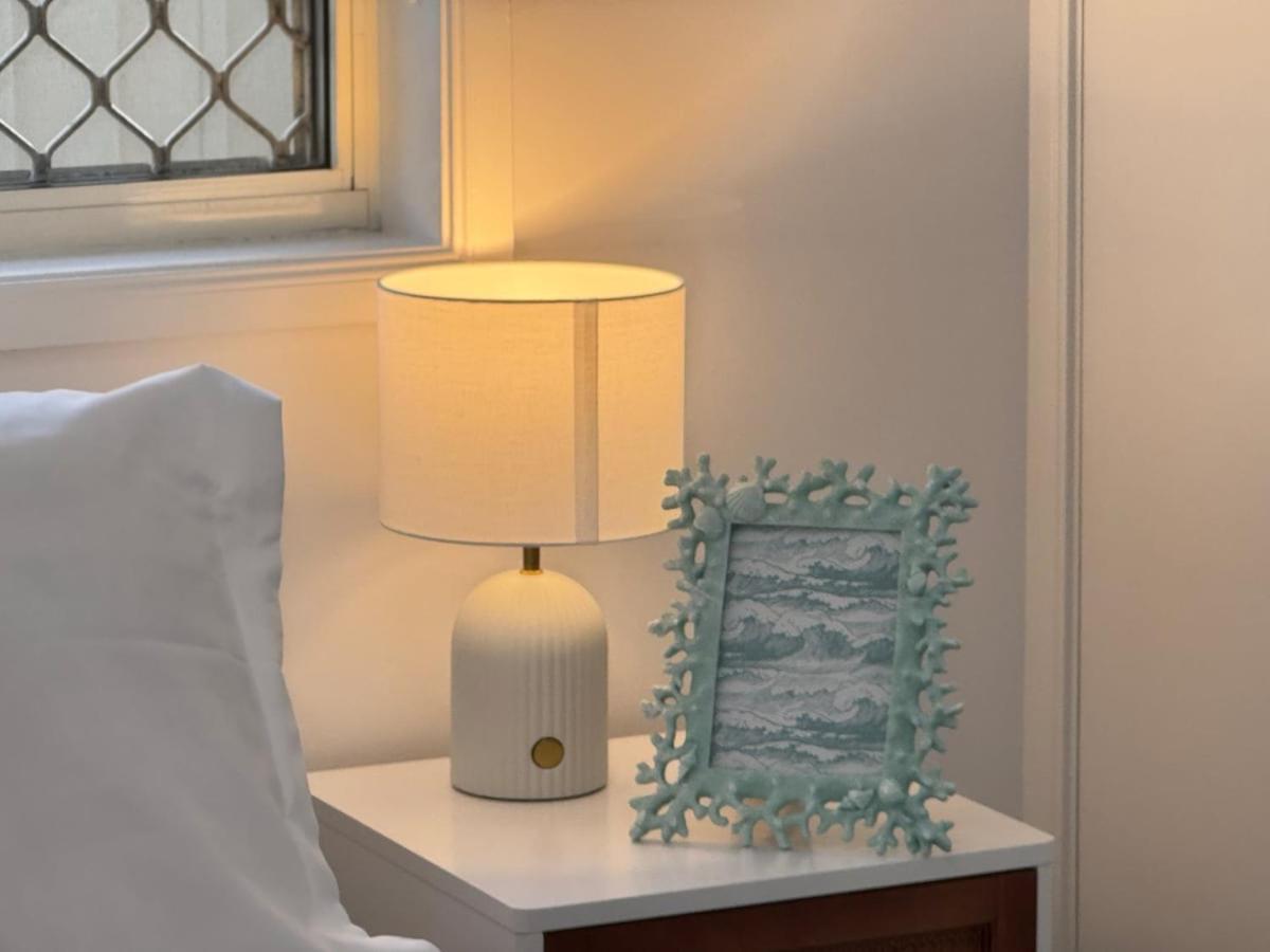 Serene 4br Family Retreat - Near Shops & Highways *