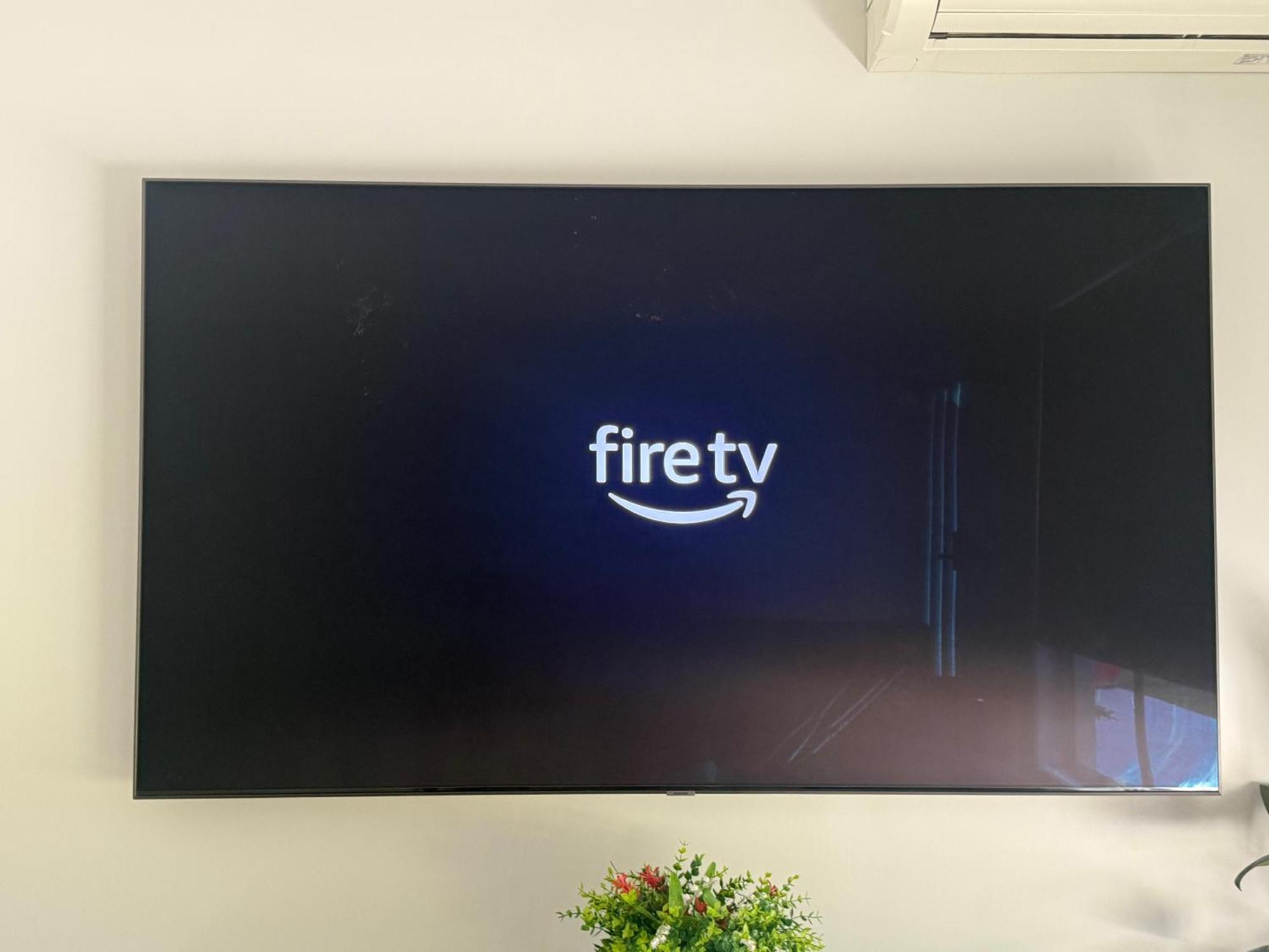 3 Bedroom Fully Renovated Away From *