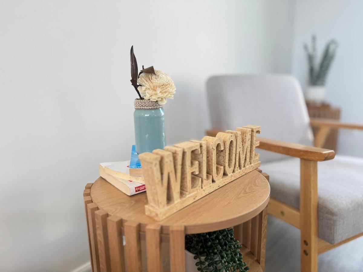 Serene 4br Family Retreat - Near Shops & Highways Brisbane