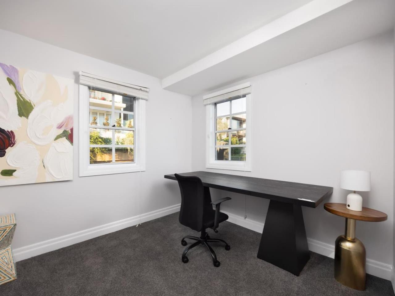 6mil Luxe Hilltop 6 Bedroom Heritage Mansion Holiday home *