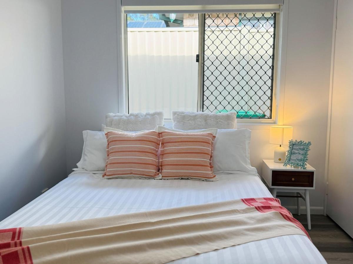 Holiday home Serene 4br Family Retreat - Near Shops & Highways