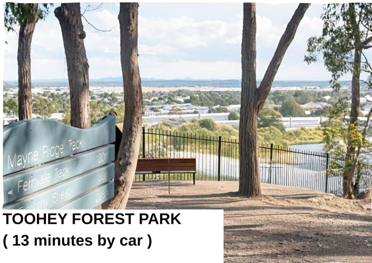 1em Abnb-style 5br, 2 Parking-patio, 5 Mins To Westfield Holiday home Brisbane