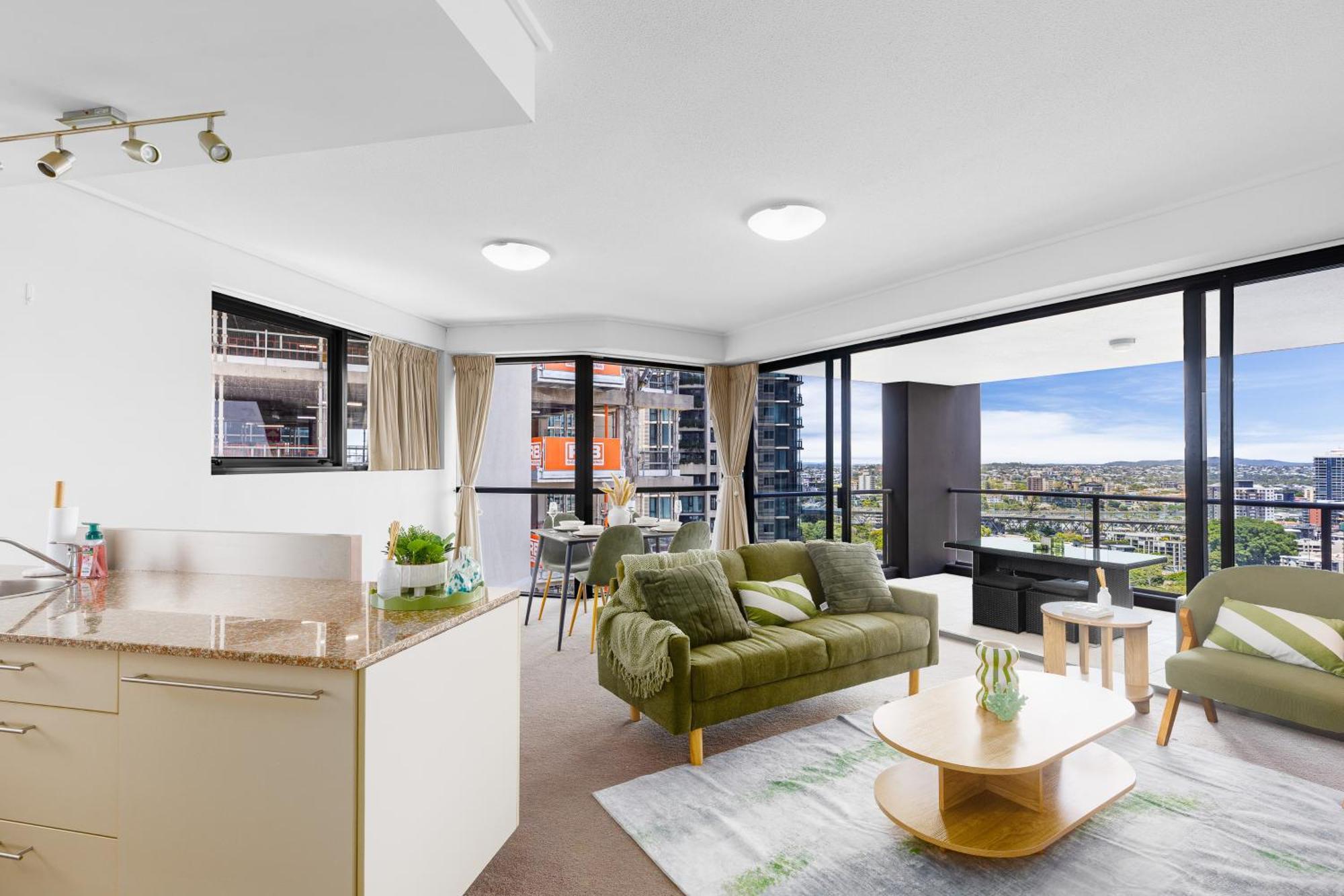 Oaks Panoramic 2br With Pool, Parking, Gym * Brisbane