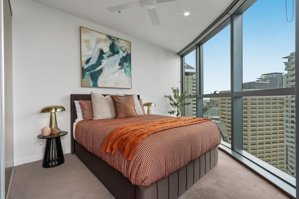 Queens Wharf Residences - Stunning River & Views * Brisbane