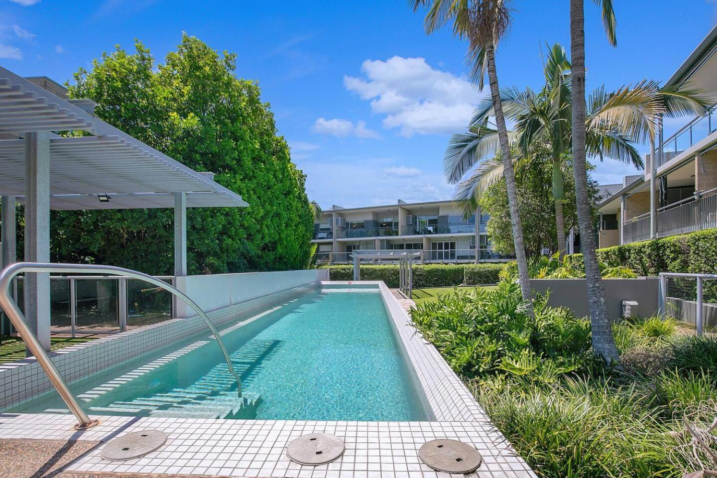 Bulimba Solace - Poolside Living By River Apartment Brisbane