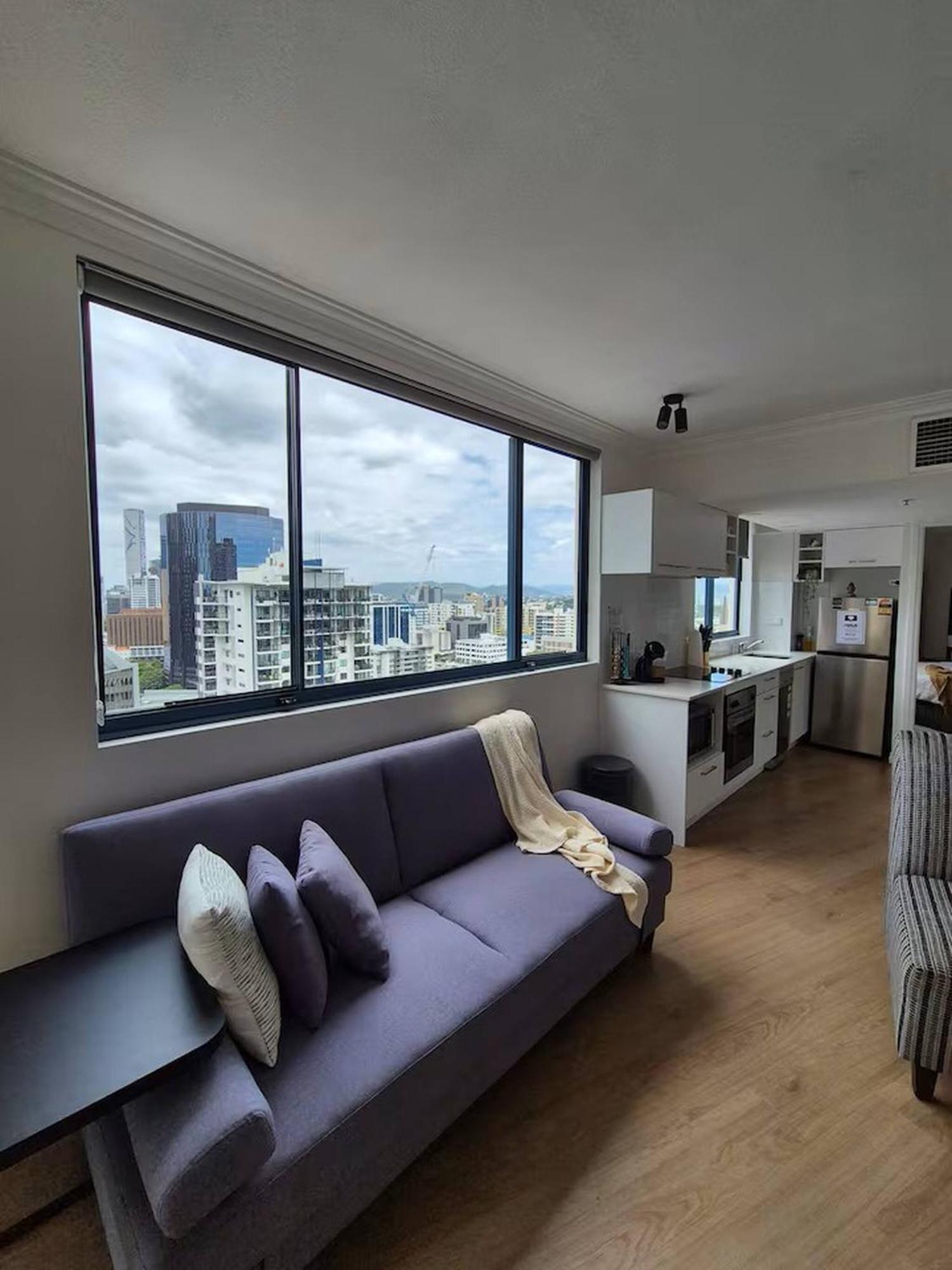 Cbd Dual Key - Pool, Gym & Parking *