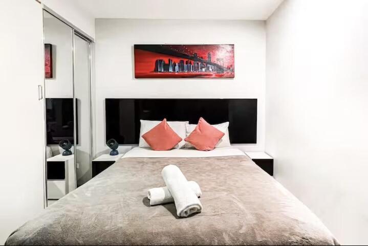 Apartment Cozy In The Heart Of Cbd C4 Brisbane
