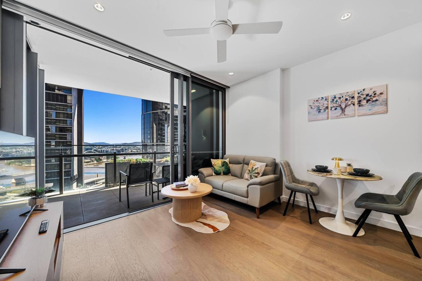 New Private In Queens Wharf Lv12 - And River View Apartment *