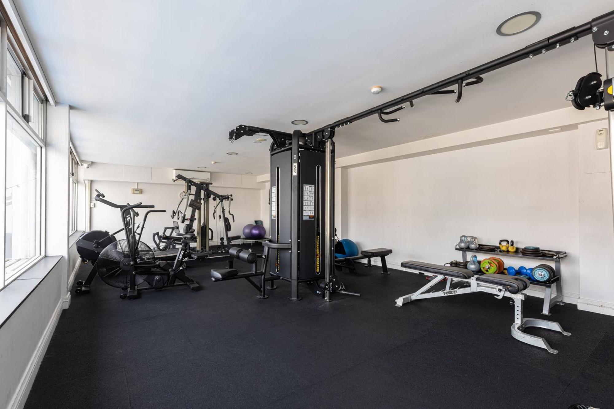 Stylish 2br Cityside With Pool, Gym And Parking * Brisbane