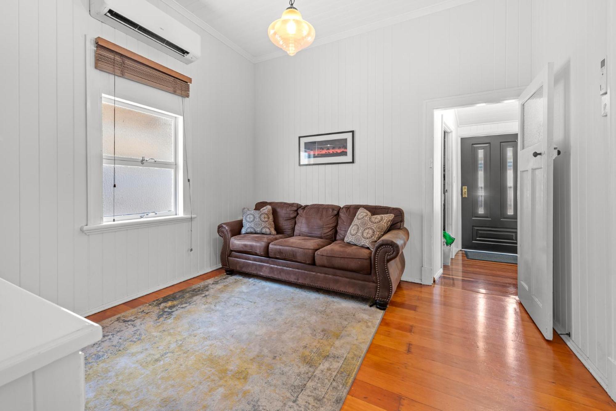 Gladstone Highgate Hill Apartment